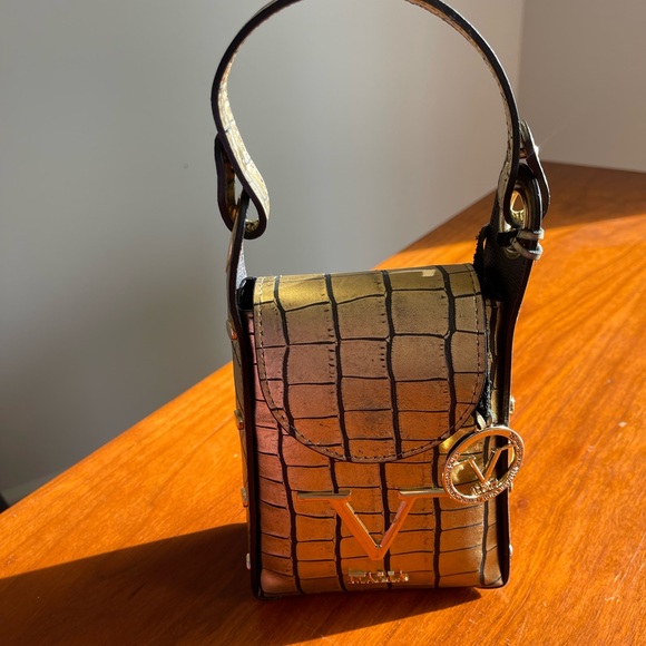 VERSACE V ITALIA gold croc handbag - Picture 2 of 4